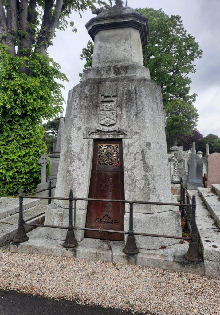 The-Gresham-Family-Memorial-Mount-Jerome-Monumental-Cemetery